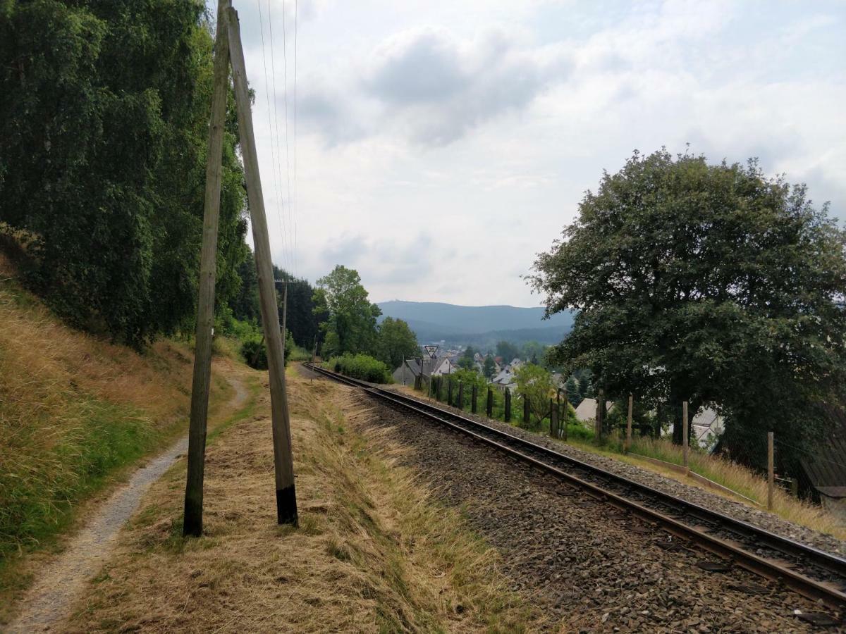 Ferienwohnung Bimmelbahn-Blick Neudorf  外观 照片